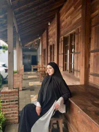 Ratu Rizky Nabila Pernah Ingin Donor Kulit untuk Istri Pertama Pesulap Merah