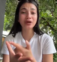 Ratu Sofya Curhat Tak Pegang Gaji, Jadi Penopang Keluarga Besar