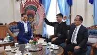 Surya Sahetapy Ajar Jokowi Bahasa Isyarat Demi Asian Para Games