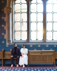 Rayakan Anniversary ke-28, Armand Maulana dan Dewi Gita Mesra di Glasgow Bak Pengantin Baru