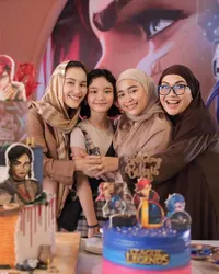 Rayakan Ulang Tahun ke-11, Bilqis Ingin Liburan ke Amerika Hingga PS5, Ayu Ting Ting: Nabung dulu!