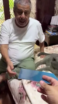 Reaksi Pak Muh Dapat Tiket Nonton Piala Dunia 2026, Langsung Terharu Meski Awalnya Tak Percaya