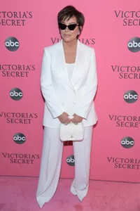 Red Carpet Victoria's Secret Show 2018, Banjir Artis Papan Atas!