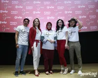 Reisa Broto Asmoro - Andrew Andika Hadir di Preskon Serial 'Glow'