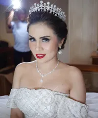 Resepsi Ke-Empat Pernikahan Momo Geisha di Pekanbaru, Meriah
