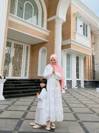 Ria Ricis dan Moana Lebaran di Rumah Baru, Langsung Mudik ke Lautan