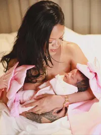 Rihanna Melahirkan Anak Ketiga, Berjenis Kelamin Perempuan Bernama Rocki Irish Mayers