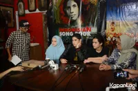 Rilis Box Set Ahmad Dhani, Dihadiri Fadli Zon - Neno Warisman