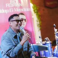 Rio Febrian Rilis Album 'Hidup & Mencinta', Hadirkan Kolaborasi Spesial Termasuk Bersama Putranya
