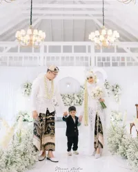 Rizki DA Menikah Lagi, Ini 8 Potret Nadya Mustika sang Mantan Istri yang Tampak Makin Bahagia Punya Suami Sefrekuensi