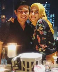 Romantis, Nina Zatulini Dapat Kejutan Dari Suami Saat Ultah