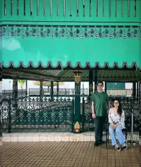 Romantisnya Tissa Biani dan Dul Jaelani Naik Becak dan Jalan-Jalan ke Jogja