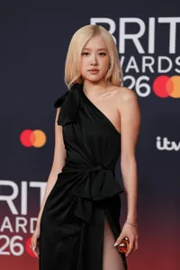 Rose BLACKPINK jadi Artis K-Pop Pertama Menang di BRIT Awards 2026