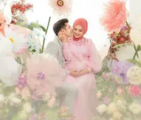 Rumah Tangganya Diduga Retak, Ini 8 Deretan Kontroversi Ria Ricis dan Teuku Ryan yang Ramai Disorot - Adegan Pelukan Hingga Pola Asuh