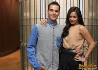 Revalina S Temat dan Riza Shahab di IPMI Trend Show