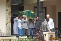 Rhoma Irama di TPU Pondok Ranggon Cibubur