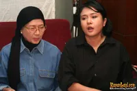 Ria Irawan dan Keluarga