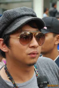 Ringgo Agus Rahman di Lokasi Ledakan Mega Kuningan