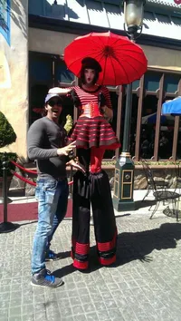 Romantis, Potret Saurabh Raj dan Istri Saat Liburan di Amerika