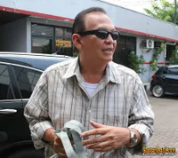 Roy Marten Kunjungi Sammy Kerispatih