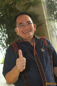 Ruhut Sitompul dan Keluarga di XXI Epicentrum