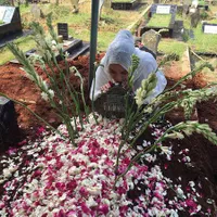 Sahabat Sejati, Nia & Jedar Adakan Yasinan Untuk Alm Kakak Chacha