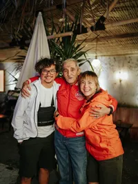 Sang Ayah Meninggal Dunia, Poppy Sovia Bagikan Momen Kedekatan Semasa Hidup