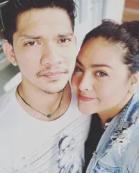 Sebelum Kembali Kerja, Iko Uwais Nikmati Liburan Bersama Keluarga