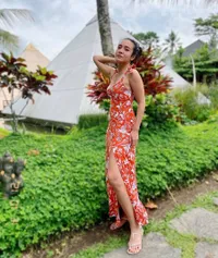 Sedang Fokus Program Kehamilan, Ini Deretan Foto Dea Ananda yang Makin Glowing dan Cantik di Usia 35