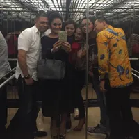 Sederet Artis Ini Sempat Berseteru Dengan Ibunya, Sekarang Akur!