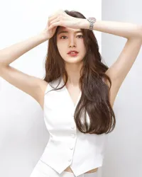 Sederet Idol yang Sukses Rangkap Profesi sebagai Bintang Drakor dan Film