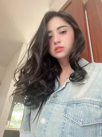 Sederet Penyanyi Tanah Air Ini Alami Kejadian Memalukan di Atas Panggung, Ada yang Bajunya Melorot!
