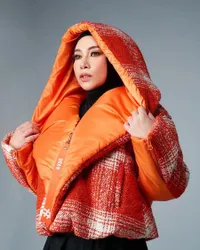 Sederet Photoshoot Terbaru Melly Goeslaw Yang Sukses Bikin Netizen Pangling, Tubuh Makin Kurus dan Pipi Tirusnya Disorot