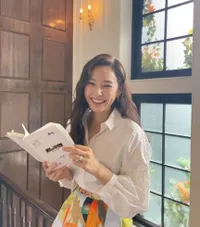 Sederet Potret Cantik Memukau Aktris Lee Honey! Pemeran Utama Drakor 'ONE THE WOMAN'