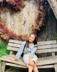 Sederet Style Selfi LIDA yang Selalu Tampil Cantik, Casual - Anggun Pakai Gaun