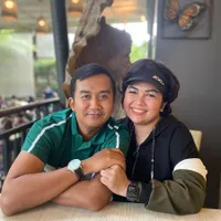 Segera Dinikahi Perwira TNI, 9 Potret Mesra Joy Tobing dan Calon Suami yang Jarang Tersorot - Baru 3 Bulan Pacaran