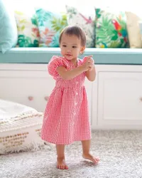 Selalu Happy, Deretan Aktivitas Seru Baby Claire Anak Shandy Aulia Saat di Rumah: Naik Sepeda Sampai Main Make-up!