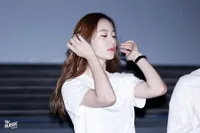 Seleb Korea Berhidung Mancung, Dari Samping Pesonanya Bak Dewi