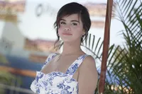 Selena Gomez Tampil Memukau di Premier 'HOTEL TRANSYLVANIA 3'