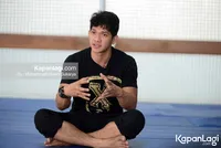 #SelfGoal Iko Uwais, Dari Supir Melesat Jadi Aktor Internasional