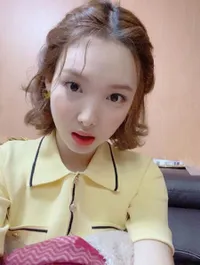 Semakin Menggemaskan dengan Rambut Pendek: Ini Dia Potret Nayeon TWICE, Si Cute Goddess yang Sesungguhnya!