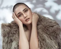 Sembuh Dari Kanker Ovarium, 10 Potret Feby Febiola yang Kini Makin Segar dan Berseri - Rambut Panjang Sebahu Setelah Botak Karena Kemoterapi