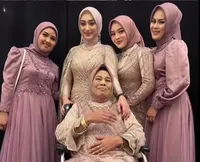Sempat Berseteru dengan Ibu Tiri, Ini Potret Kedekatan Putri Delina dan Pacar Sule yang Jarang Tersorot - Hanya Terpaut 7 Tahun