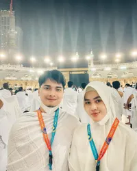 Sempat Berseteru dengan Larissa Chou, 8 Potret Alvin Faiz dan Henny Rahman yang Rayakan Anniversary Pertama - Selalu Tampil Mesra