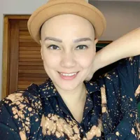 Sempat Botak Karena Kemoterapi, Intip 11 Potret Feby Febiola Kini Makin Cantik dengan Rambut yang Mulai Panjang