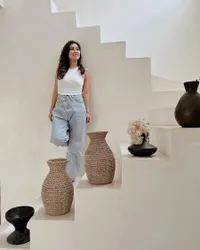 Sempat Diduga Hamil Anak Keempat, Ini Potret Hot Mom Nisya Ahmad Pamer Body Goals dan Perut Rata