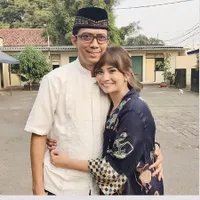 Sempat Disebut Ayah Tiri, Ini 8 Potret Doddy Sudrajat dan Mendiang Vanessa Angel yang Kembali Jadi Sorotan - Pihak Kuasa Hukum Ungkap Kebenarannya