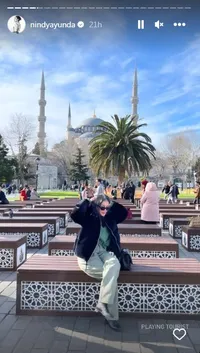 Sempat Ditantang Duel Tinju, Ini 8 Potret Nindy Ayunda yang Liburan ke Turki Meski Disindir Habis-Habisan oleh Nikita Mirzani - Netizen Tanyakan Dimana Dito Mahendra