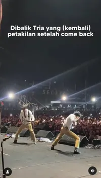 Sempat Pingsan, 8 Potret Tria The Changcuters yang Manggung Pakai Bantuan Tabung Oksigen - Tetap Jingkrak-Jingkrak