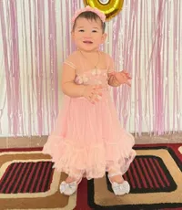 Sempat Sakit, 8 Potret Baby Gendhis Putri Nella Kharisma yang Makin Gemesin - Jadi Sorotan Saat Pakai Seragam SMA